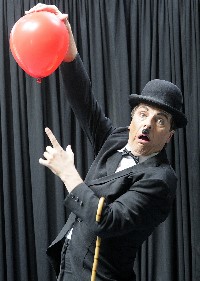 Mister He - Show Entertainment